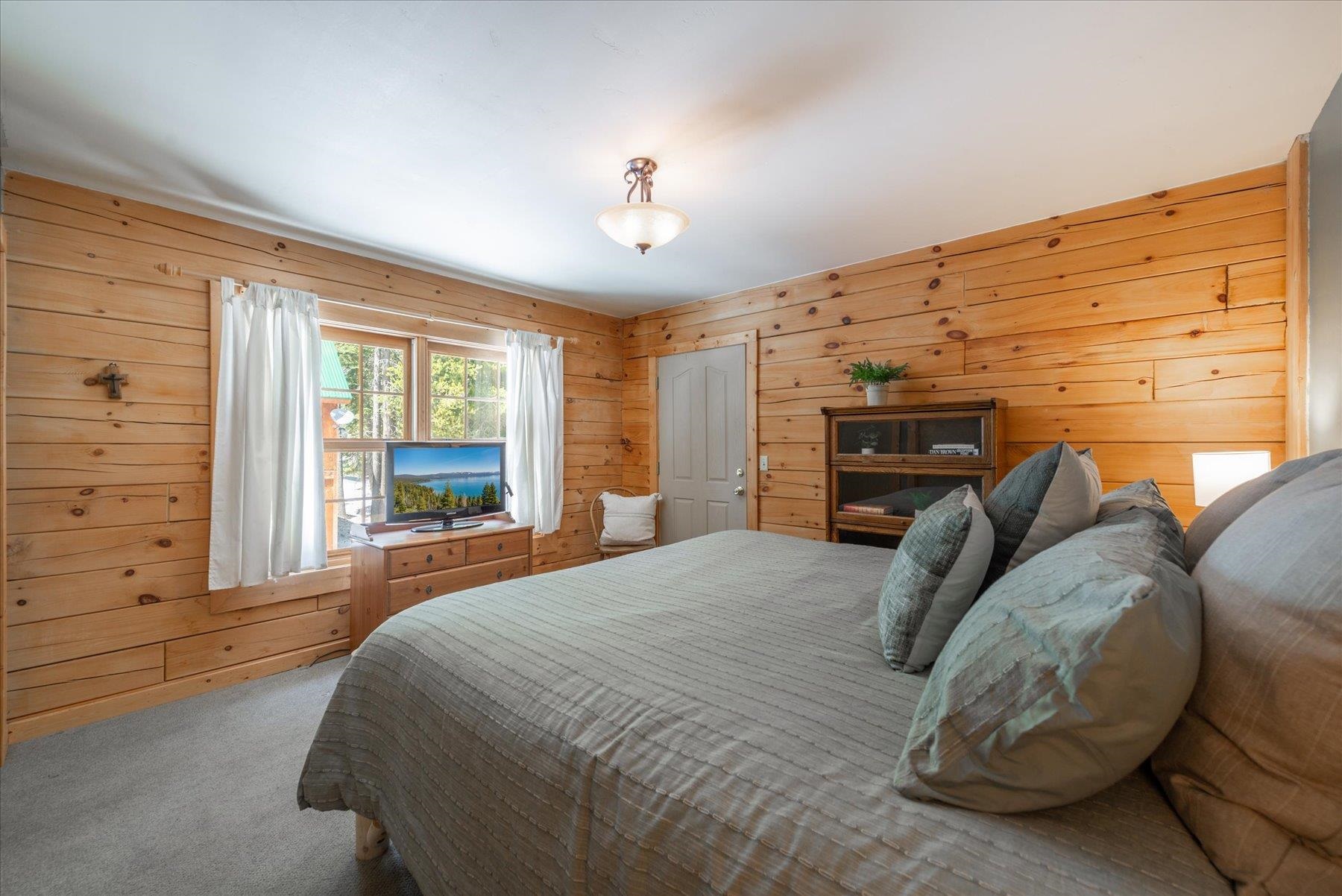 4103 Westshore Drive