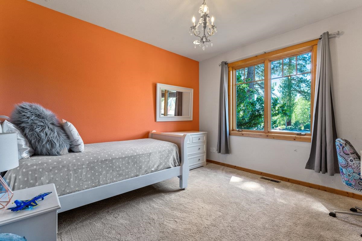 10449 Eastbourne Court
