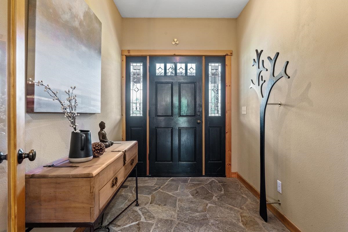 10449 Eastbourne Court
