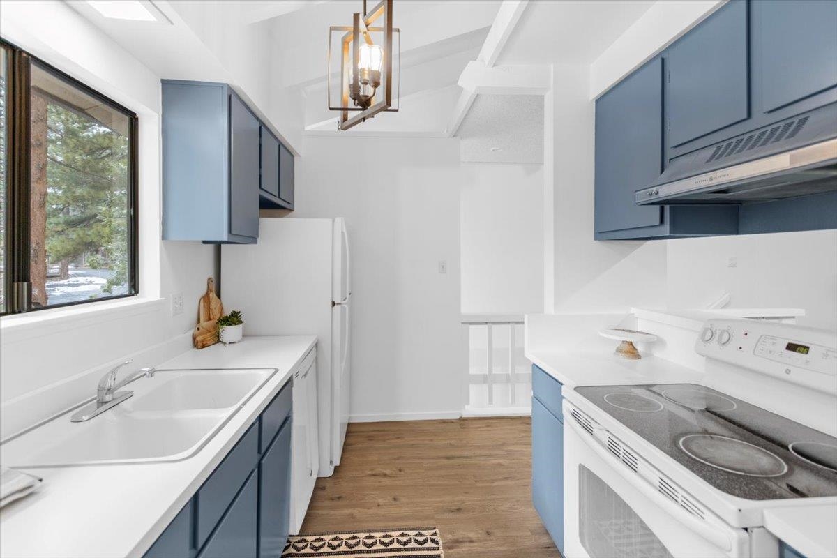 321 Ski Way Unit: 219