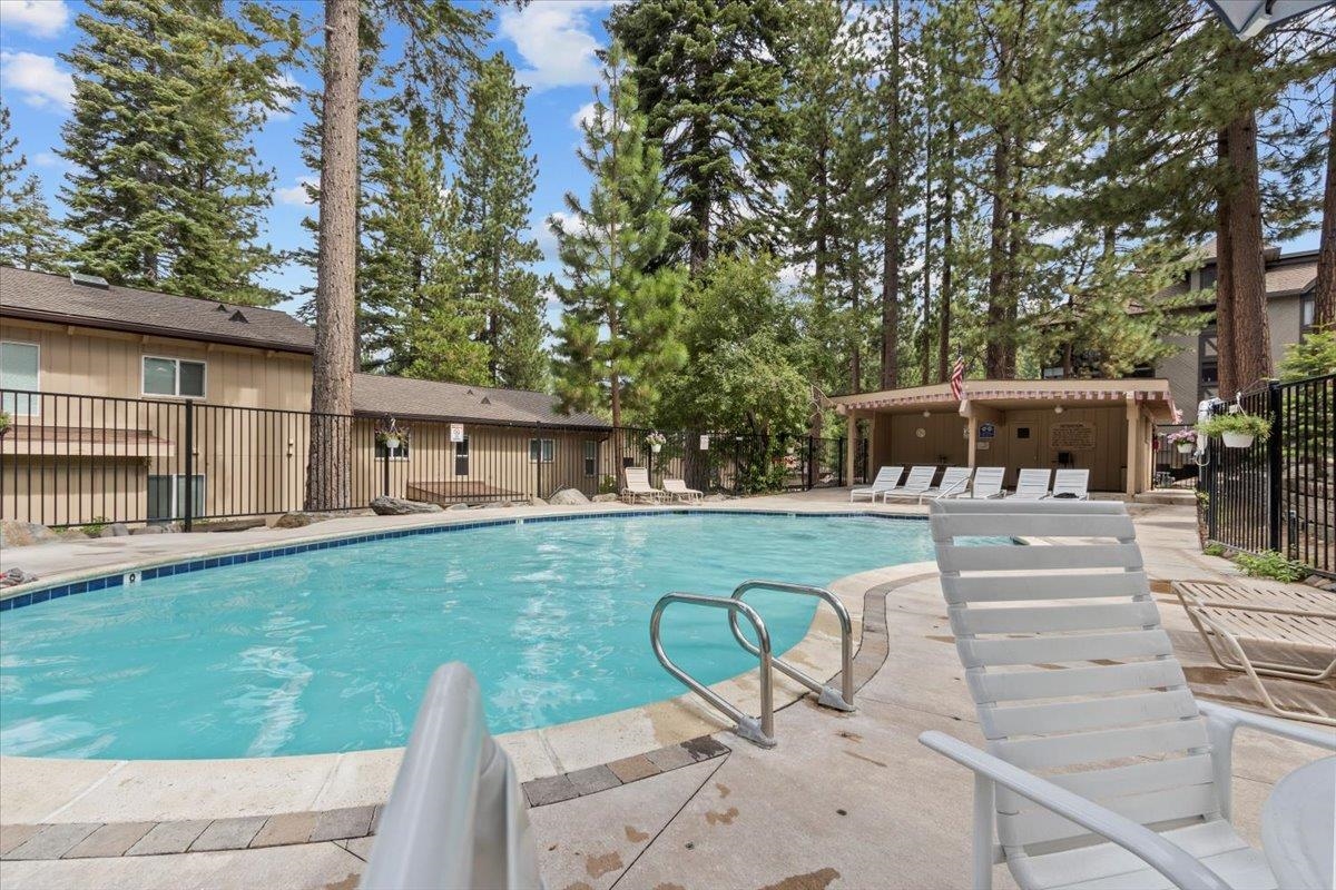 321 Ski Way Unit: 219
