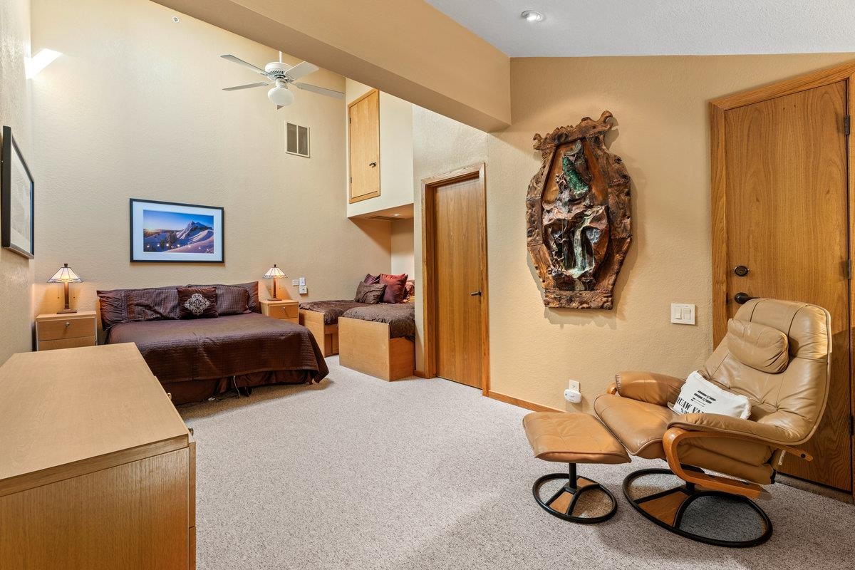201 Shirley Canyon Road Unit: 318
