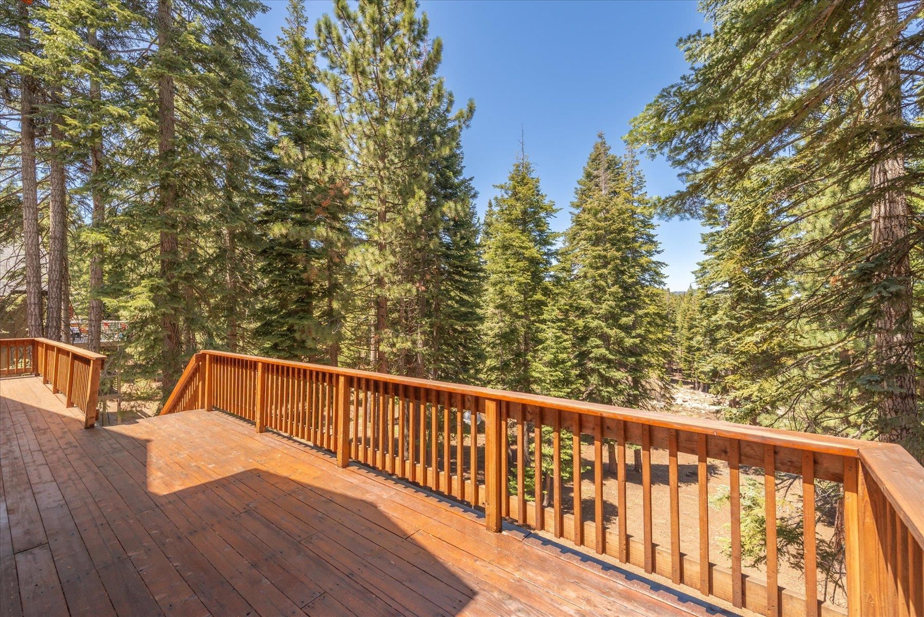 11287 Skislope Way