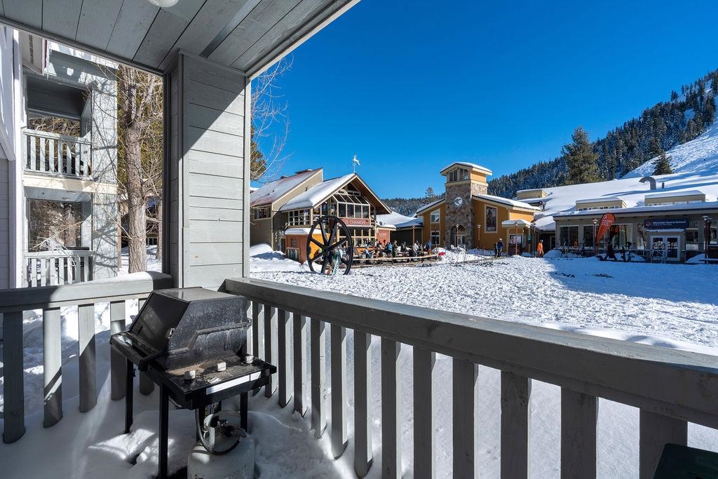 201 Shirley Canyon Road Unit: 714