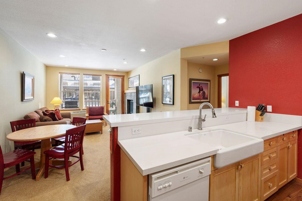 201 Shirley Canyon Road Unit: 714