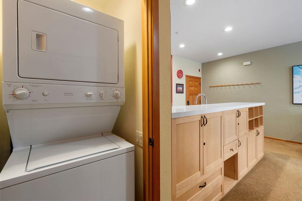 201 Shirley Canyon Road Unit: 714