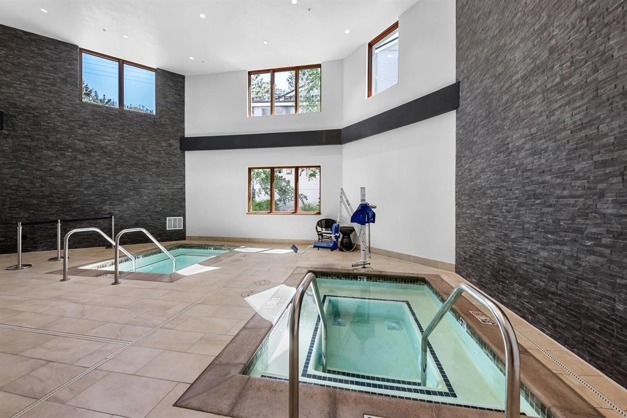 201 Shirley Canyon Road Unit: 204