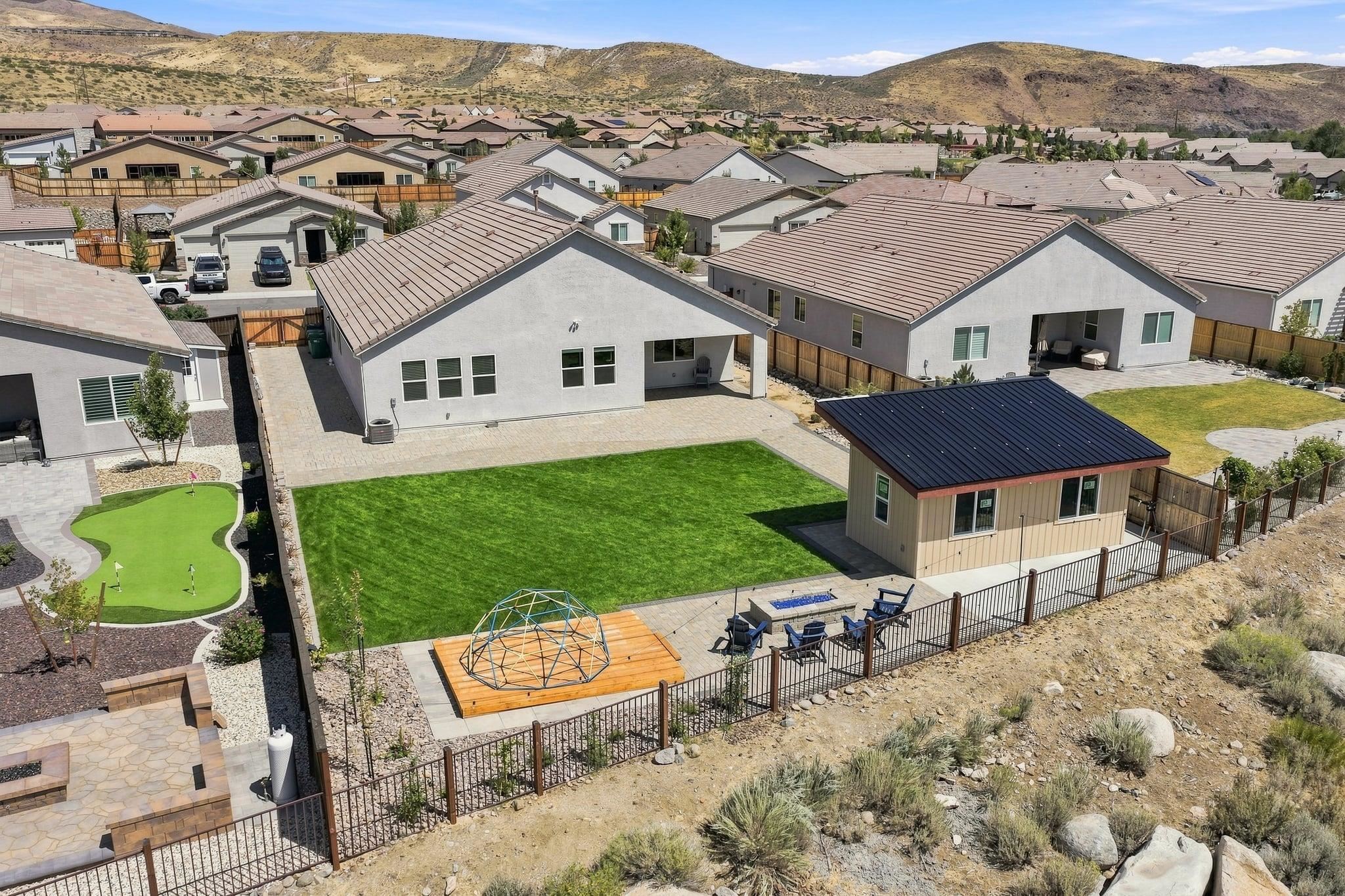 8388 Fenhollow Drive