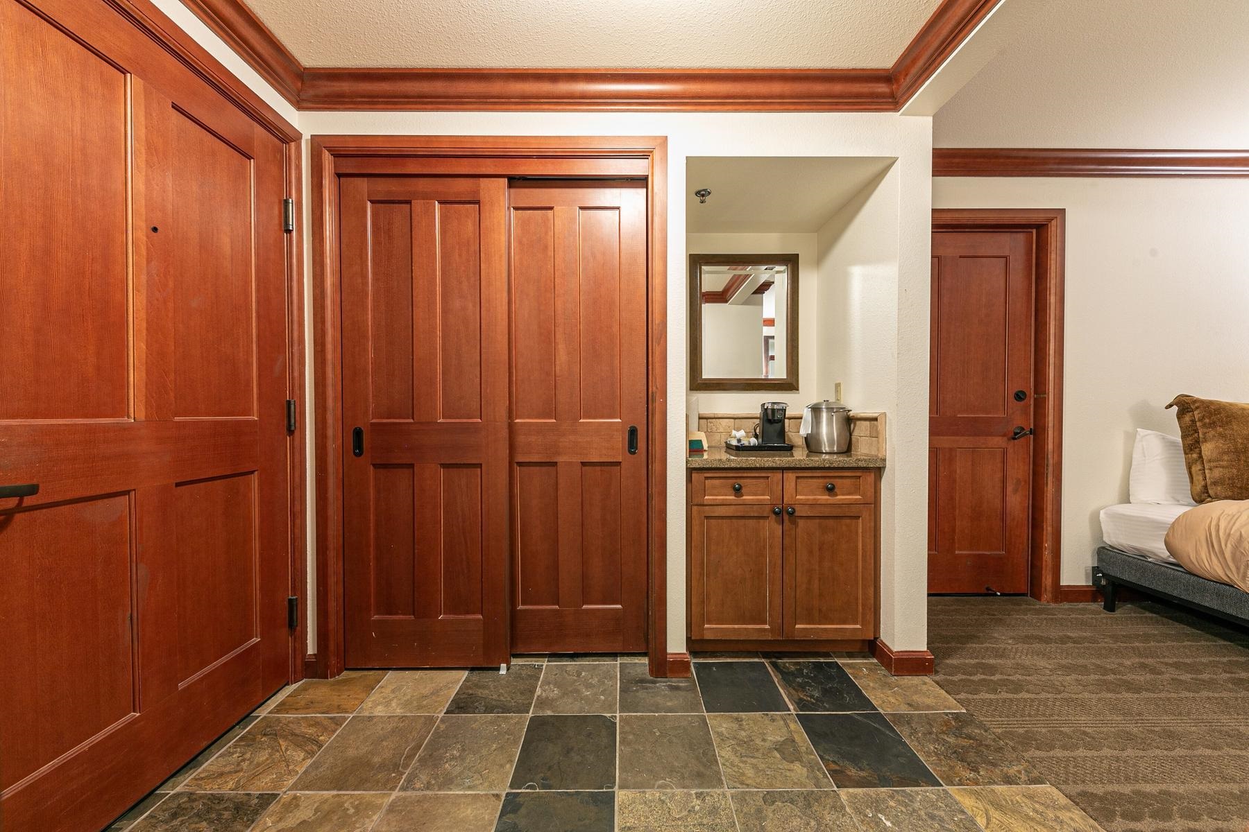 400 Resort Road # 319 Unit: #317 + 319
