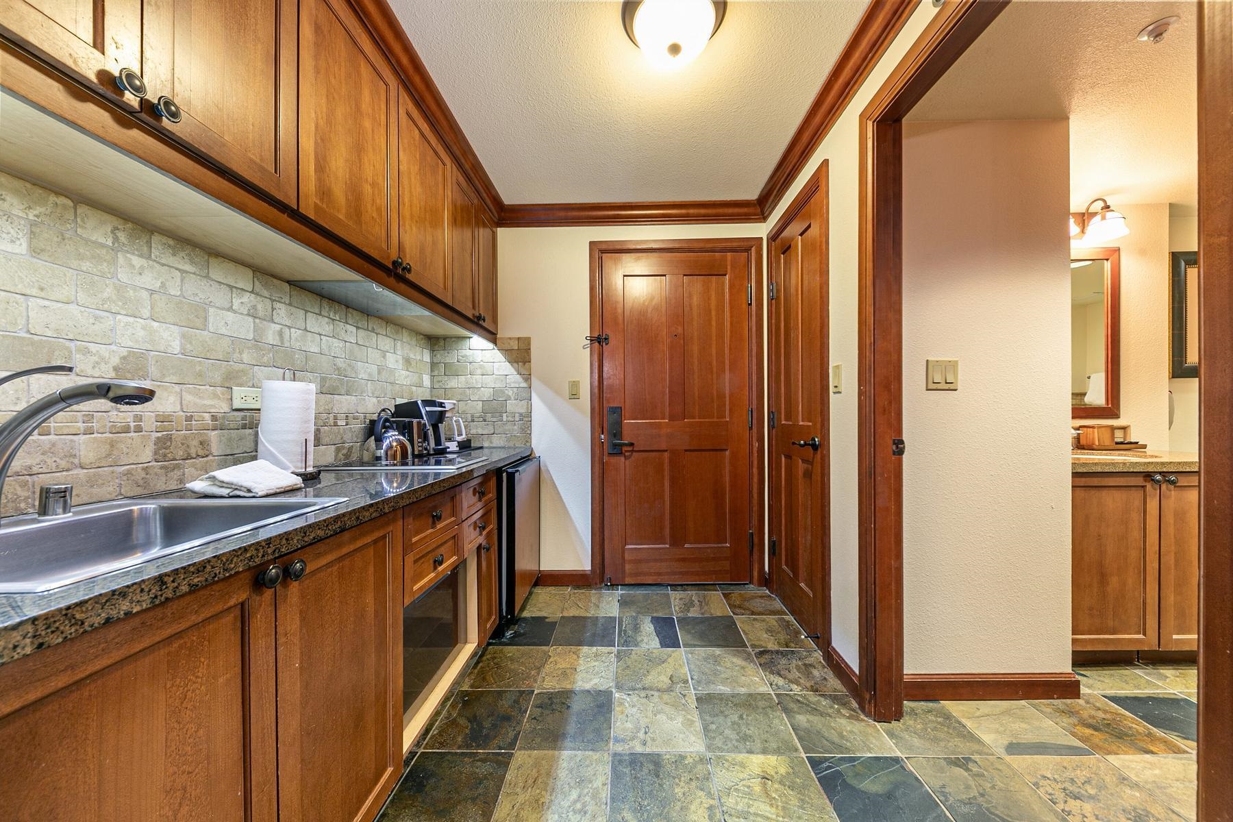 400 Resort Road # 319 Unit: #317 + 319