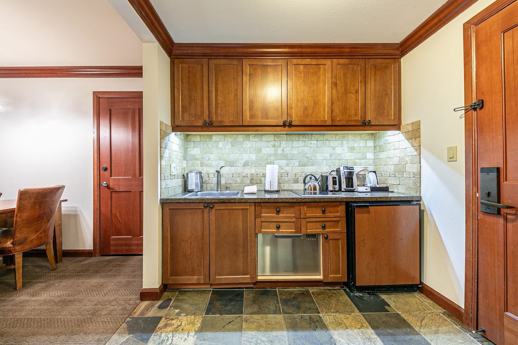 400 Resort Road # 319 Unit: #317 + 319