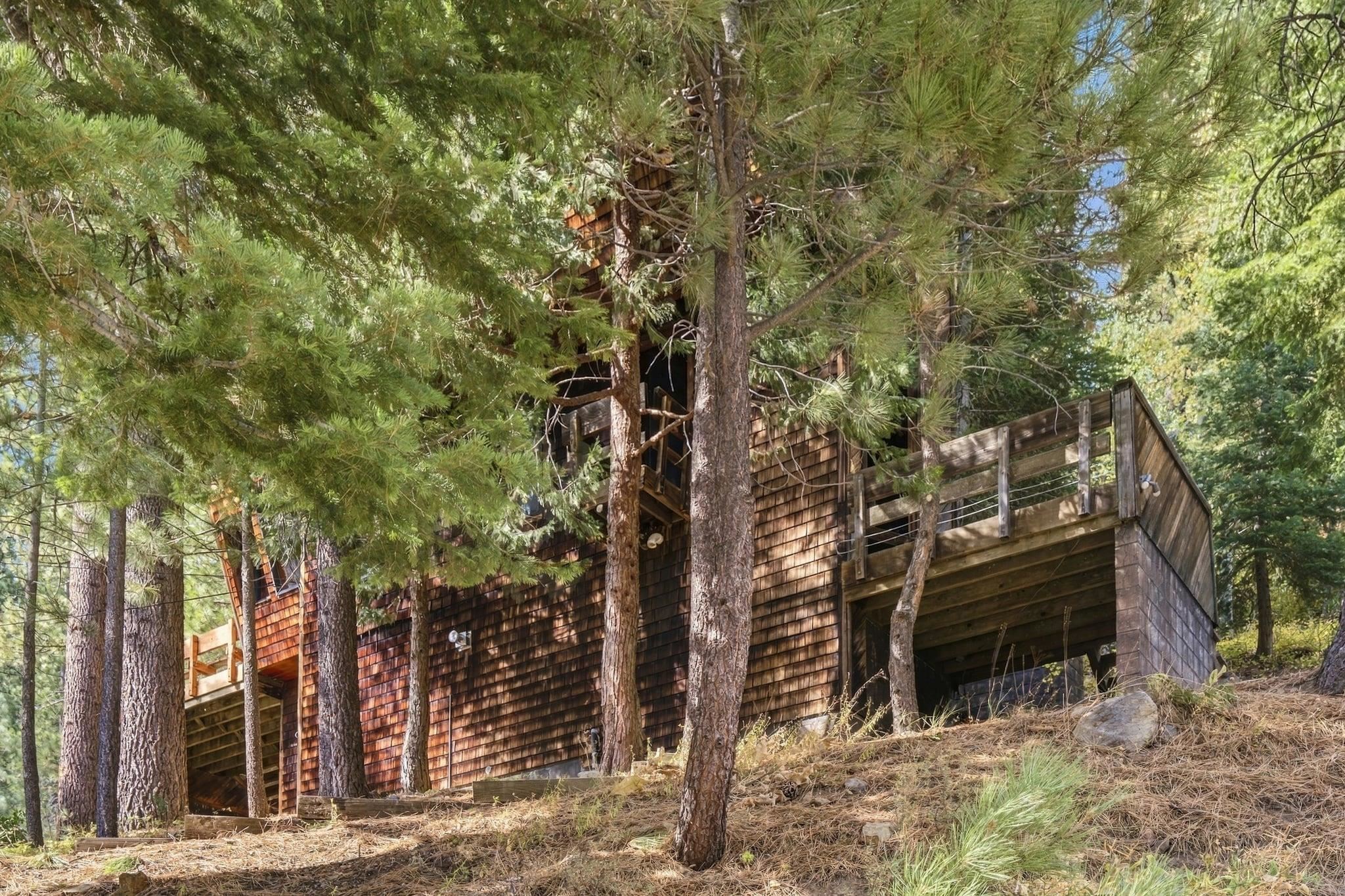 1004 Lanny Lane
