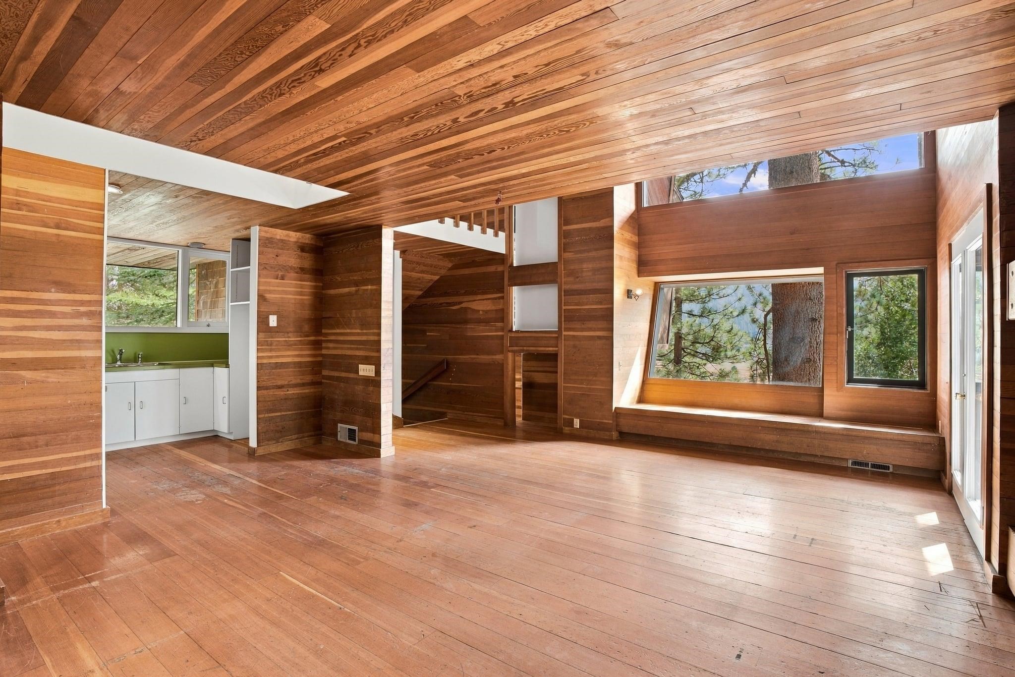 1004 Lanny Lane