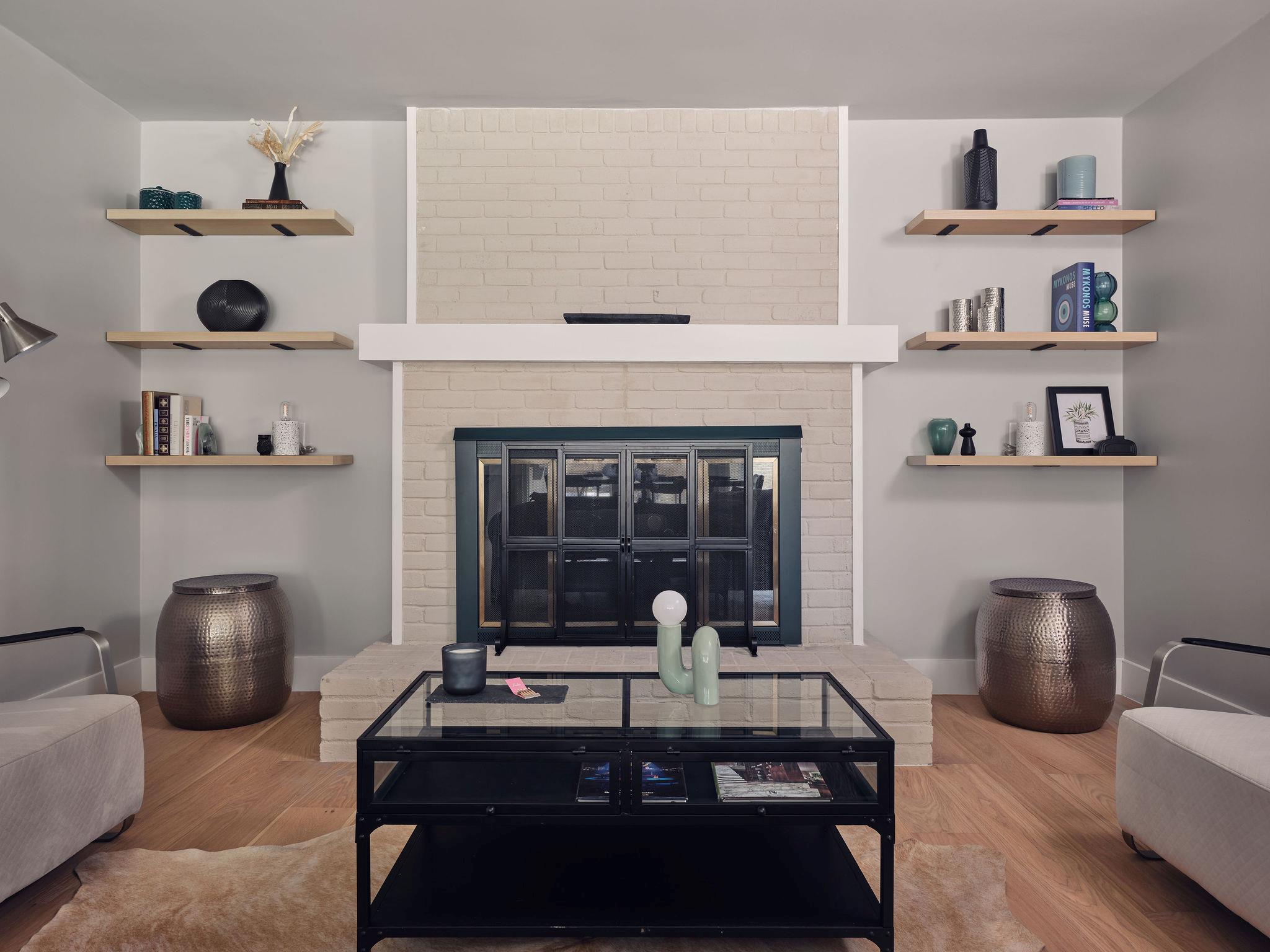8704 Balcones Club DR
