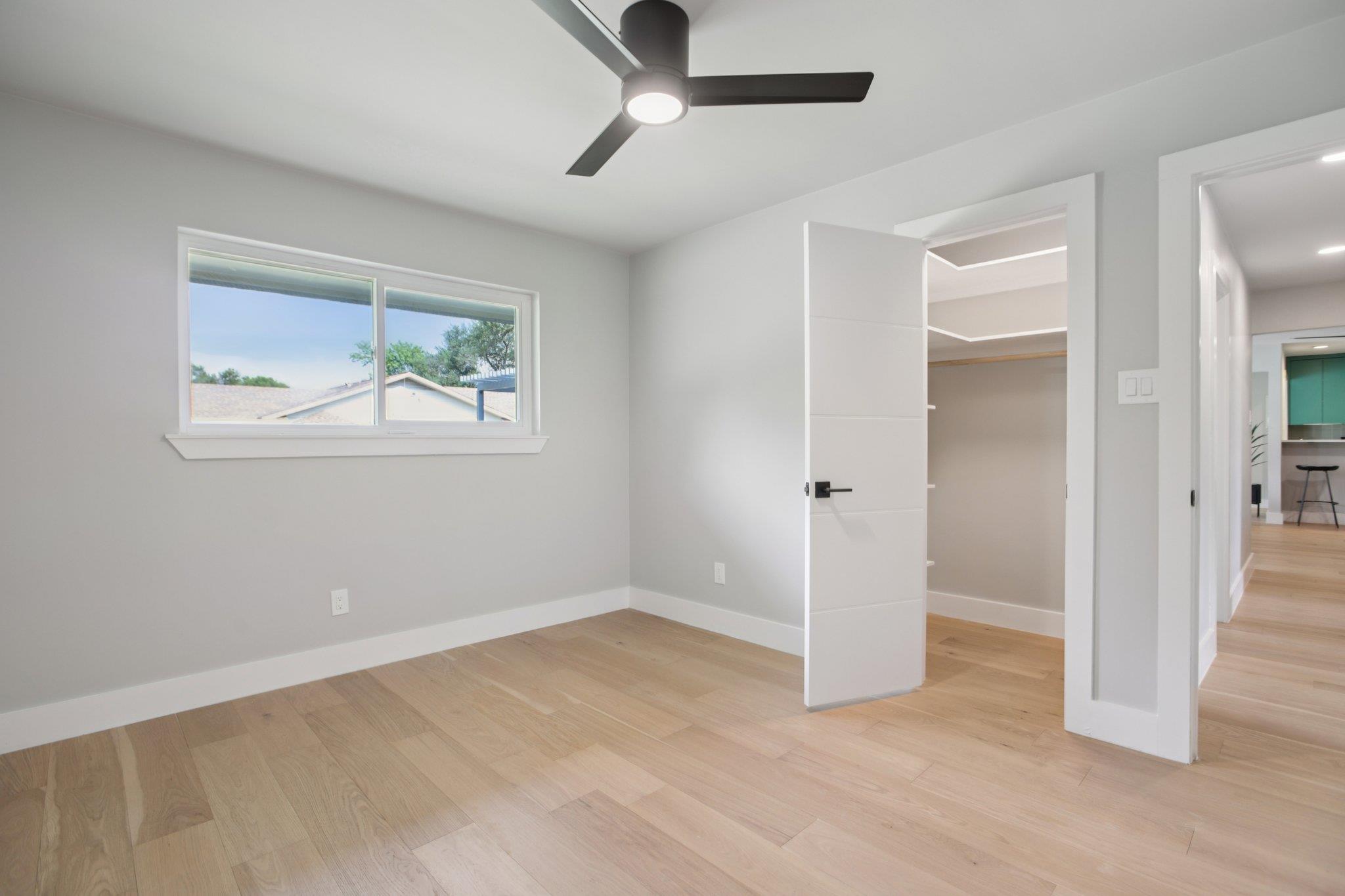 8704 Balcones Club DR