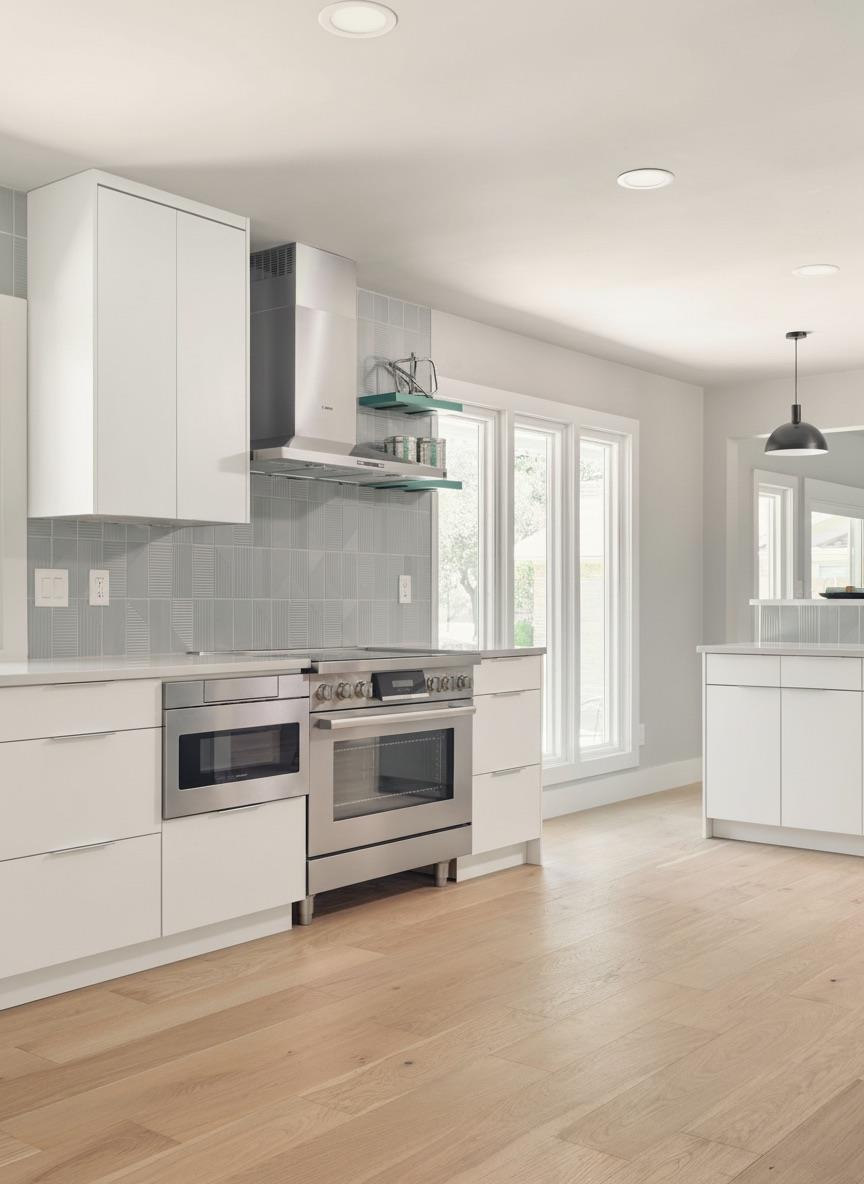 8704 Balcones Club DR