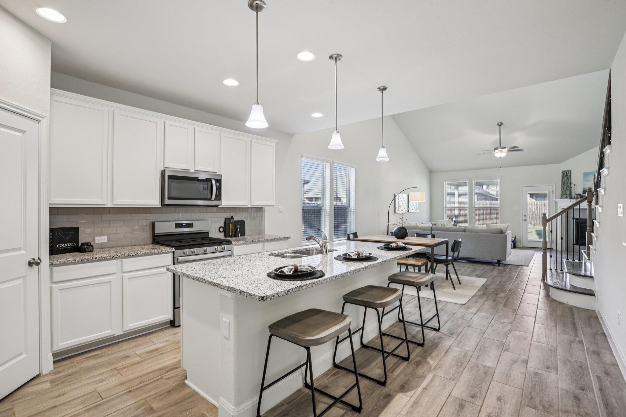 202 Quarryman DR