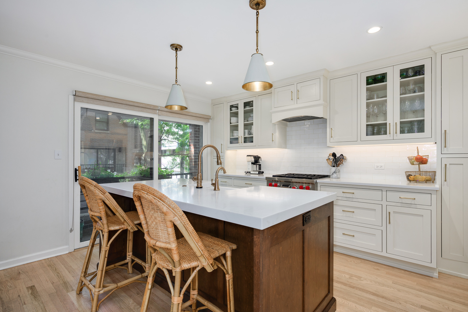 1648 N Burling Street Unit: D