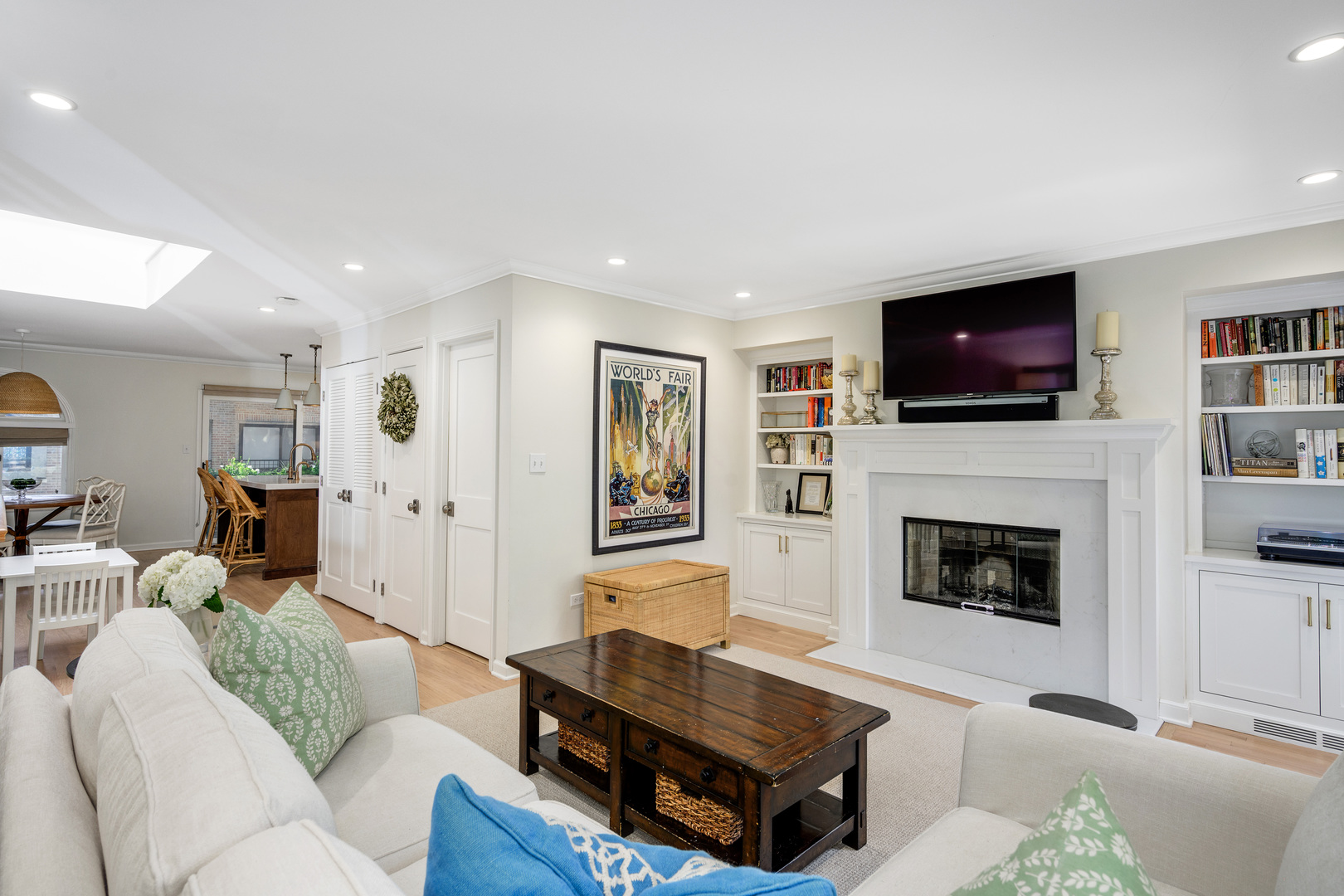 1648 N Burling Street Unit: D