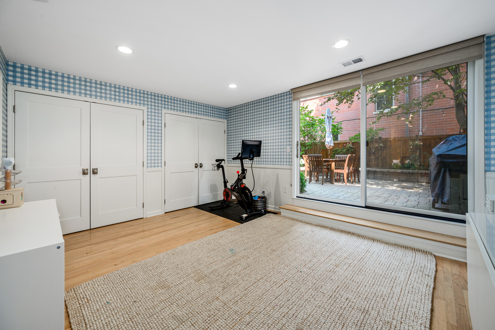 1648 N Burling Street Unit: D