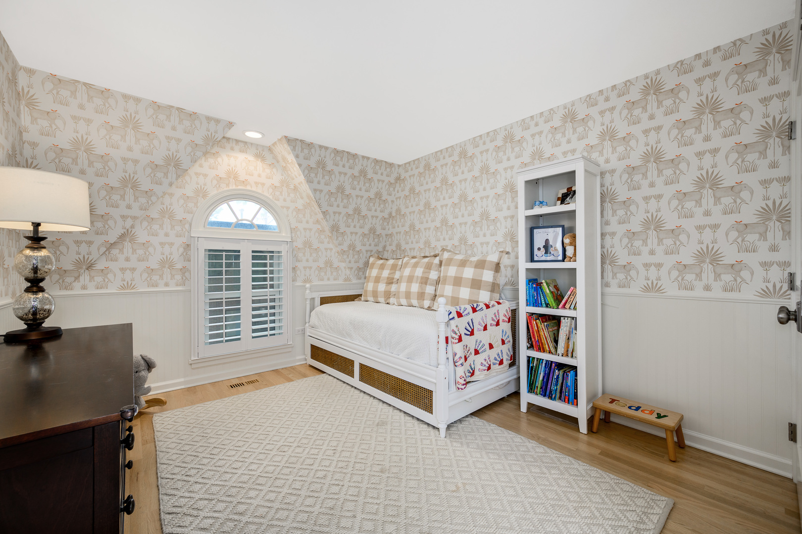 1648 N Burling Street Unit: D