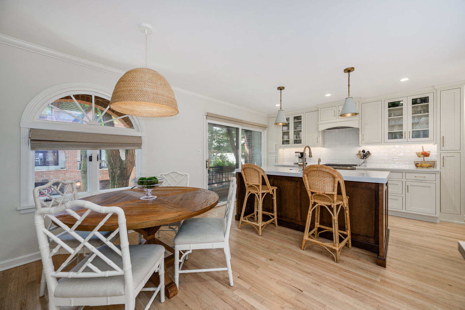 1648 N Burling Street Unit: D