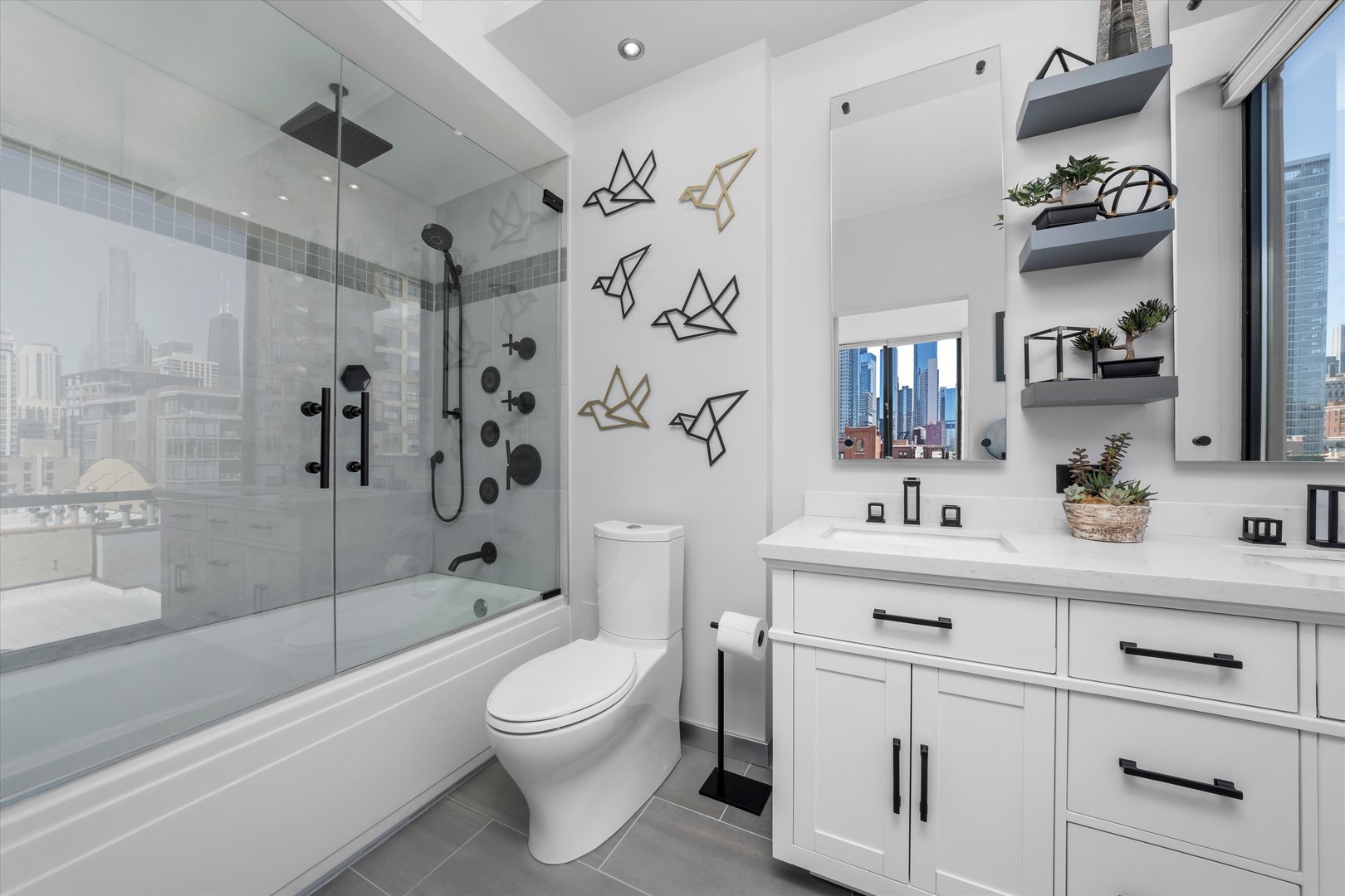 435 W Erie Street Unit: 1001