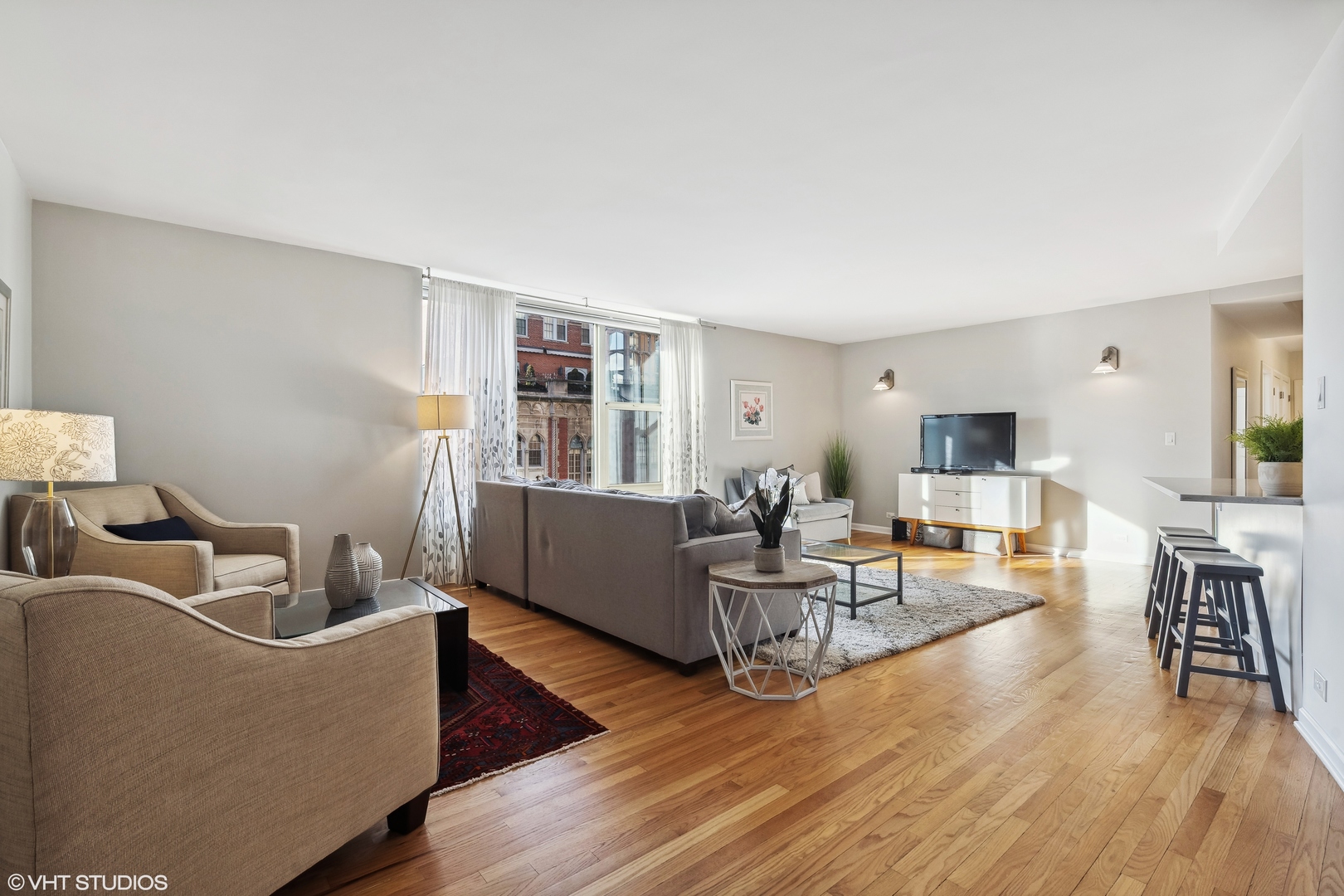 1325 N STATE Parkway Unit: 15F