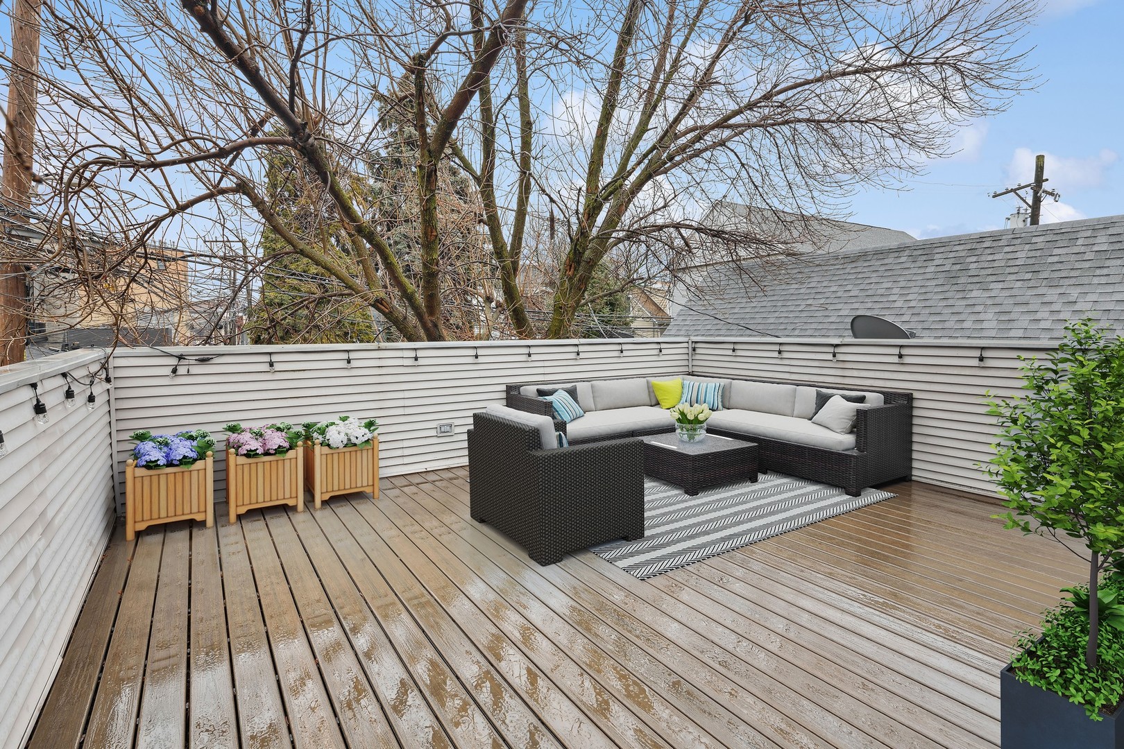 3147 N Hoyne Avenue