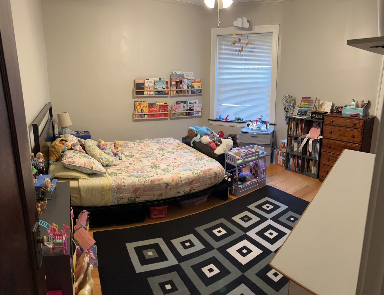 1408 W WARNER Avenue Unit: 1W