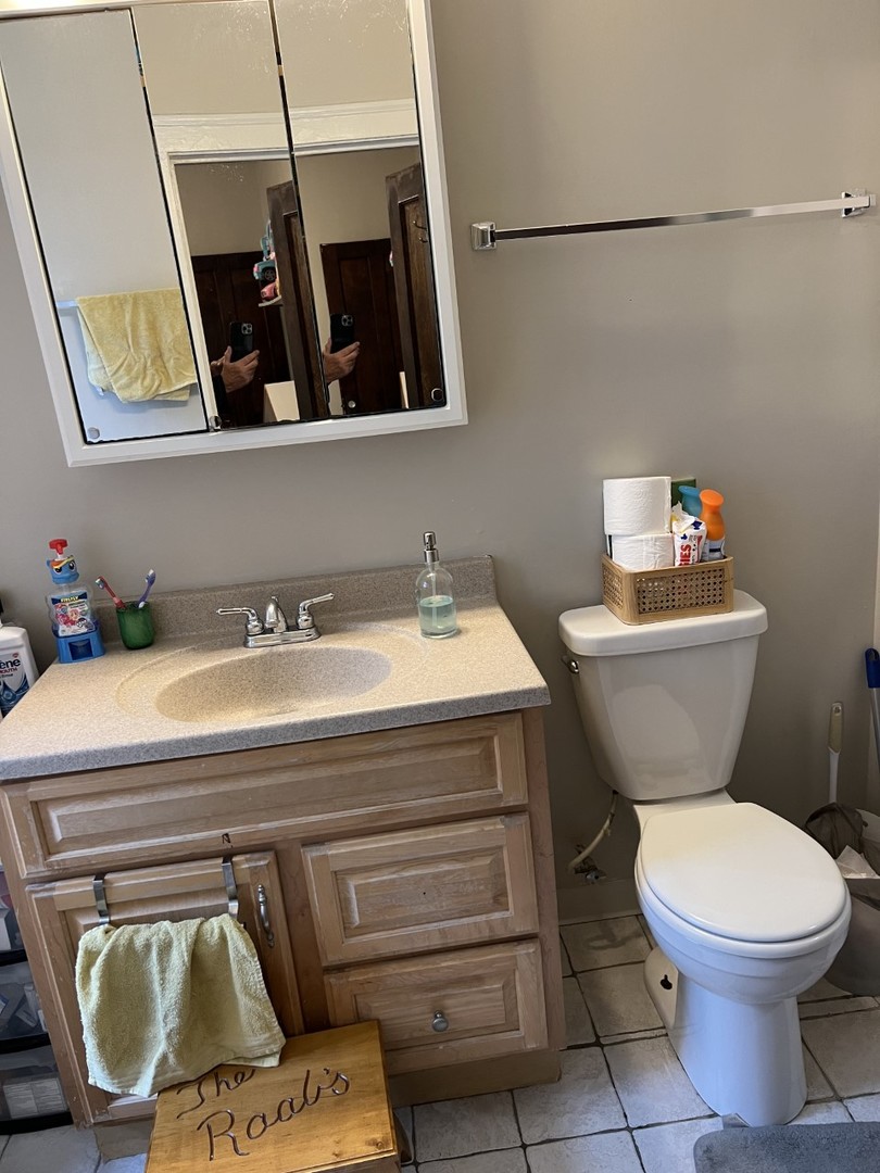 1408 W WARNER Avenue Unit: 1W