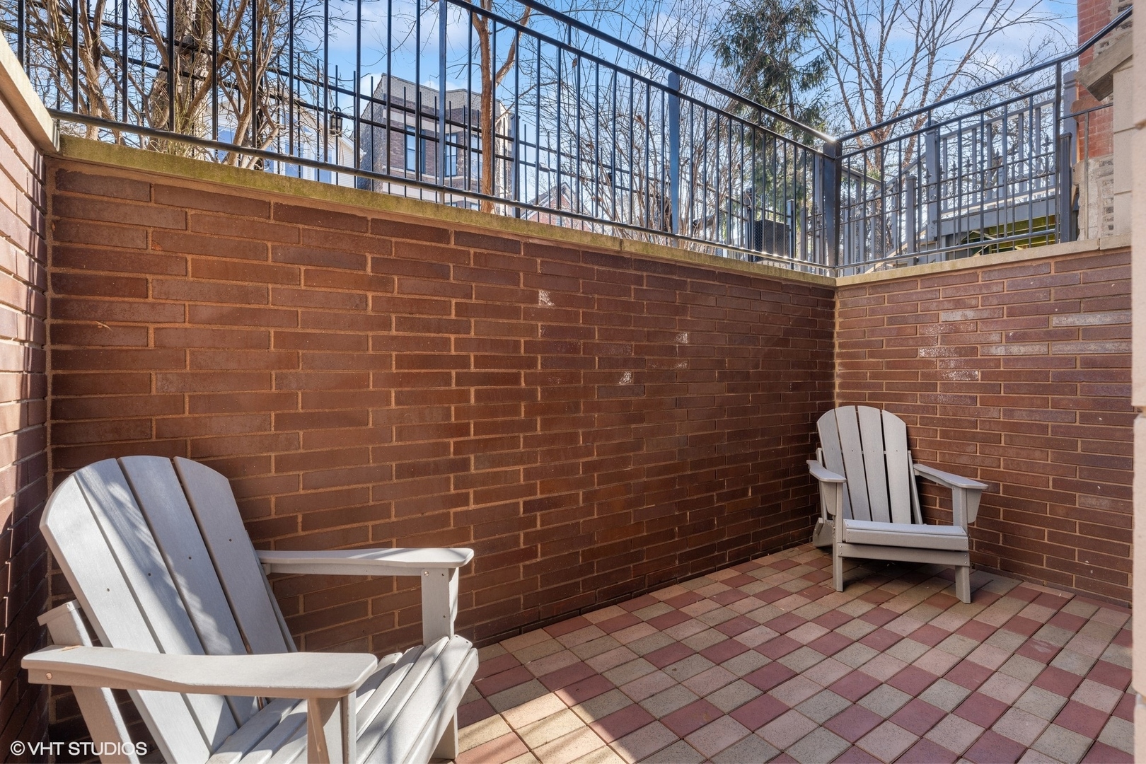 952 N Wolcott Avenue Unit: 1