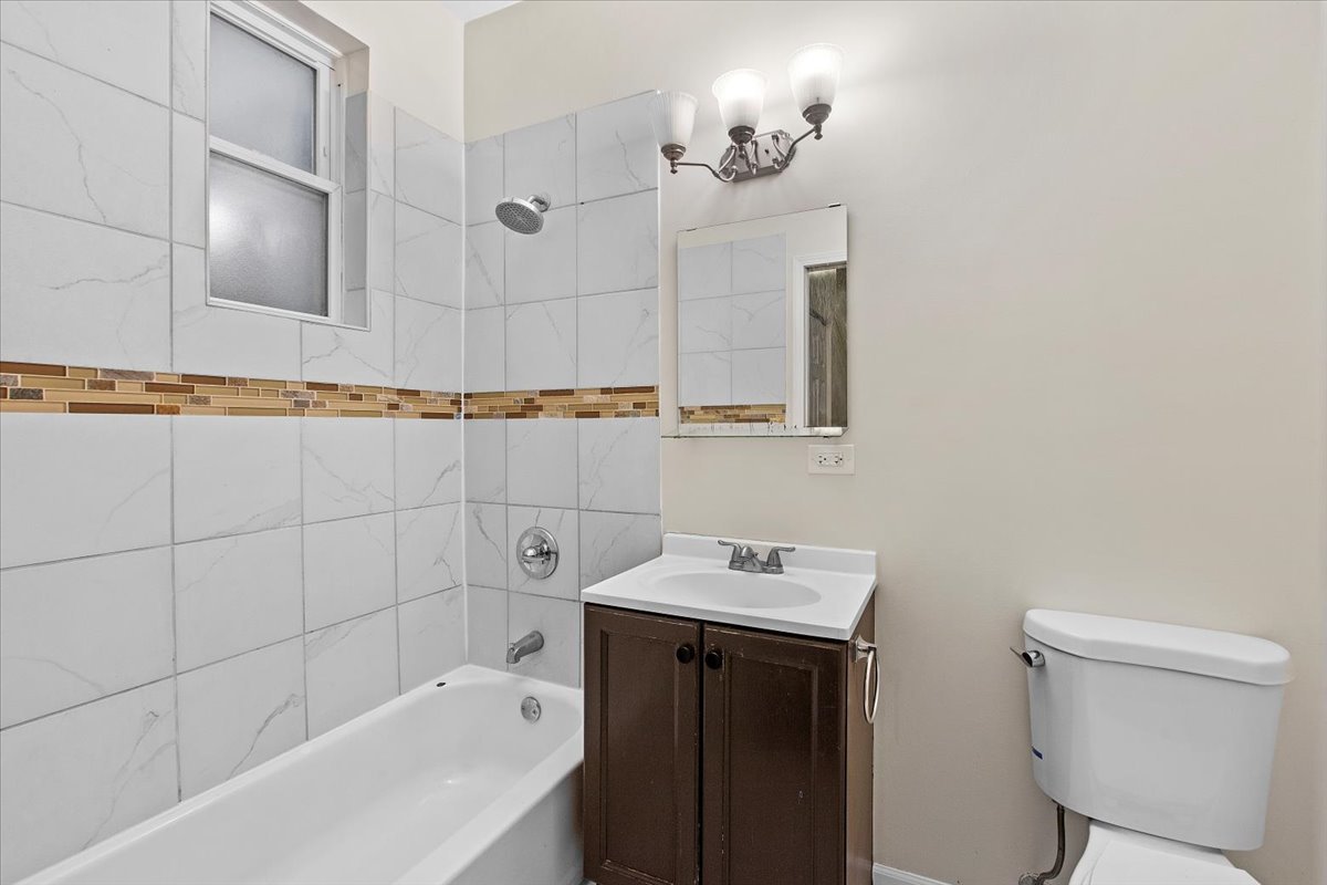 4608 S Evans Avenue Unit: 1