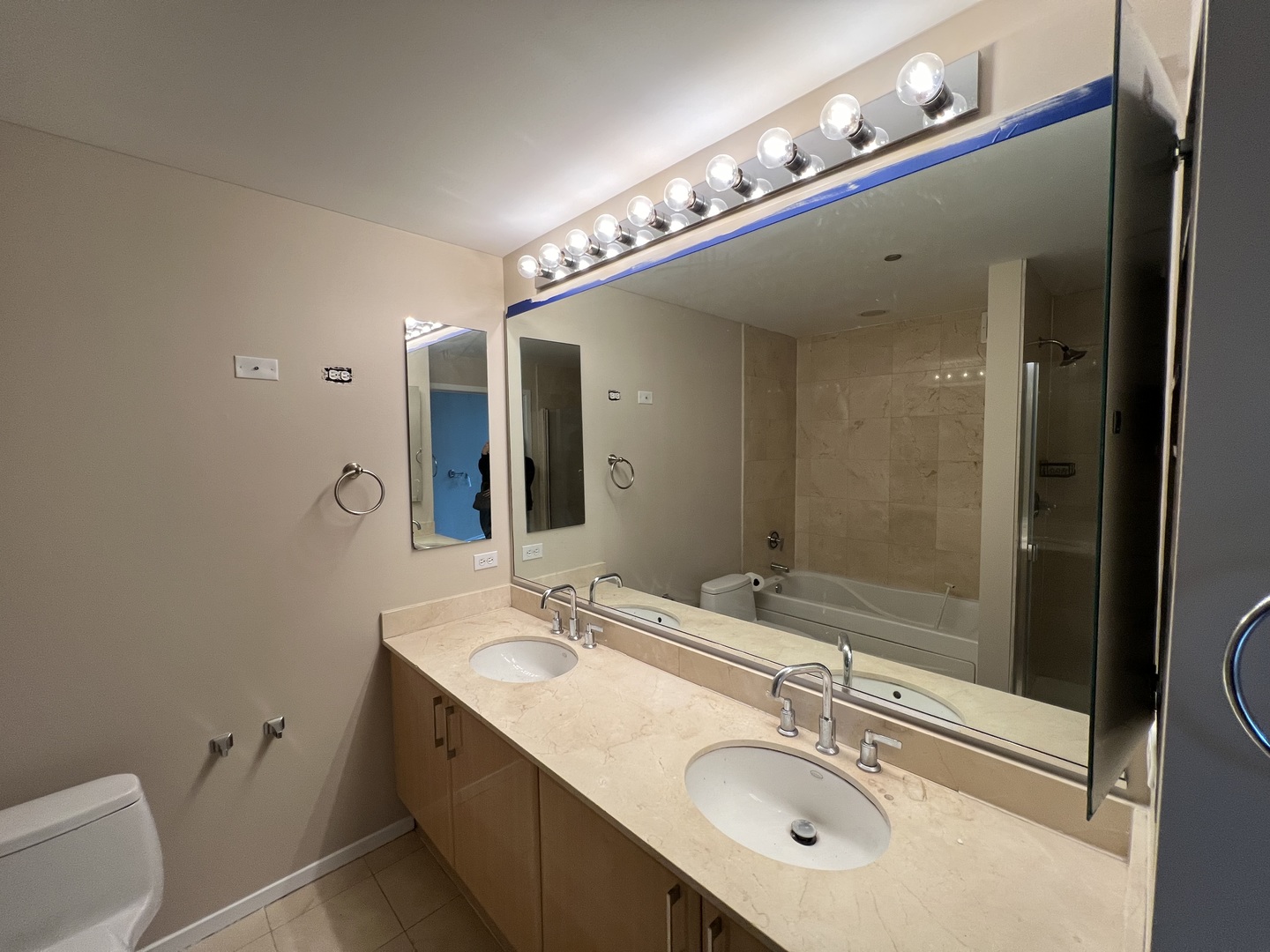 600 N Kingsbury Street Unit: 703