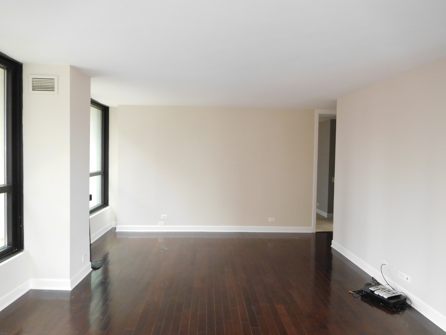 1030 N State Street Unit: 1B