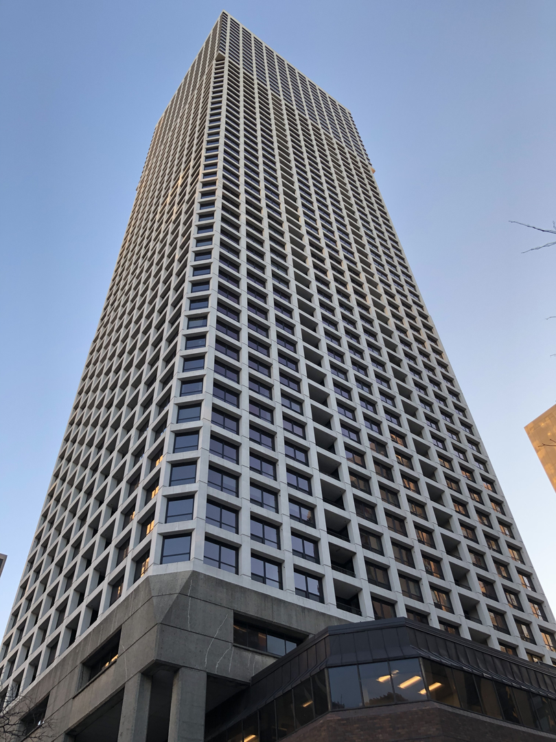 1030 N State Street Unit: 1B