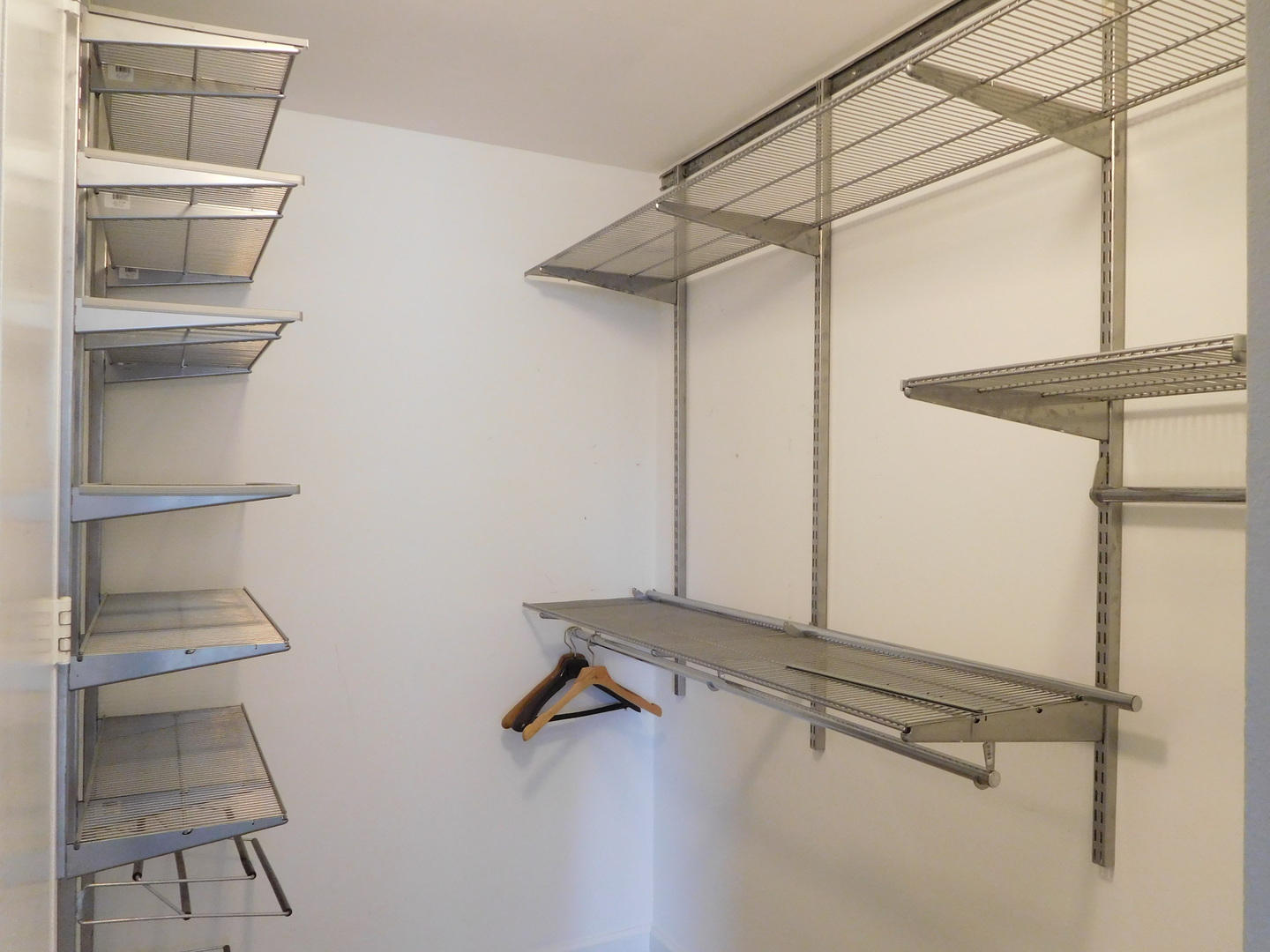1030 N State Street Unit: 1B
