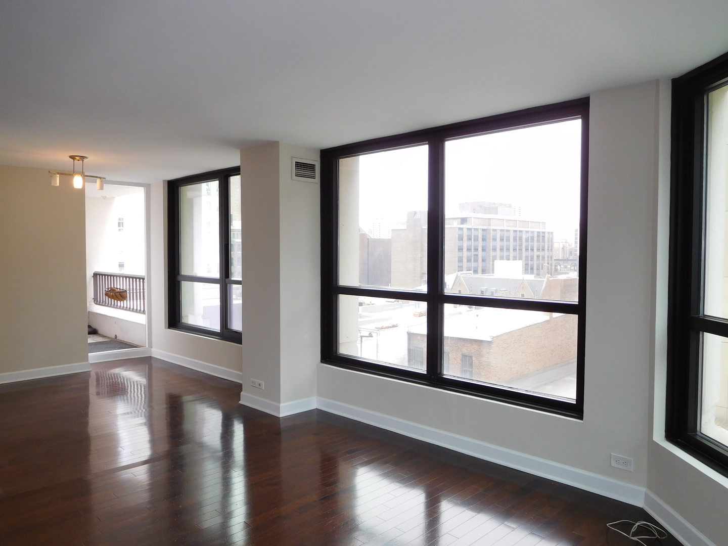 1030 N State Street Unit: 1B