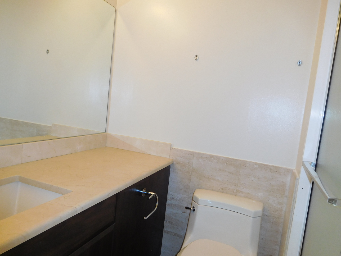 1030 N State Street Unit: 1B