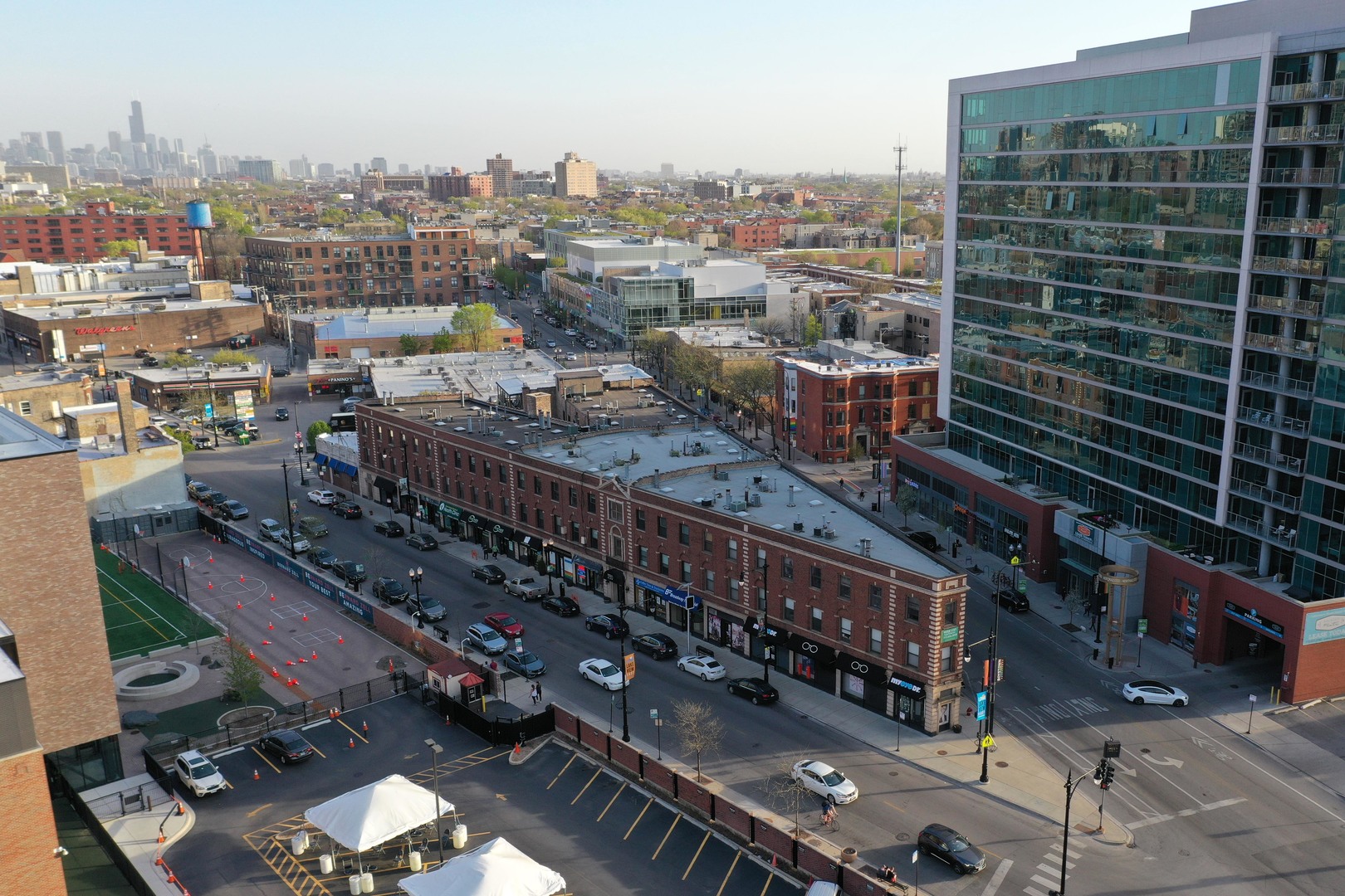 3751 N Halsted Street Unit: 215