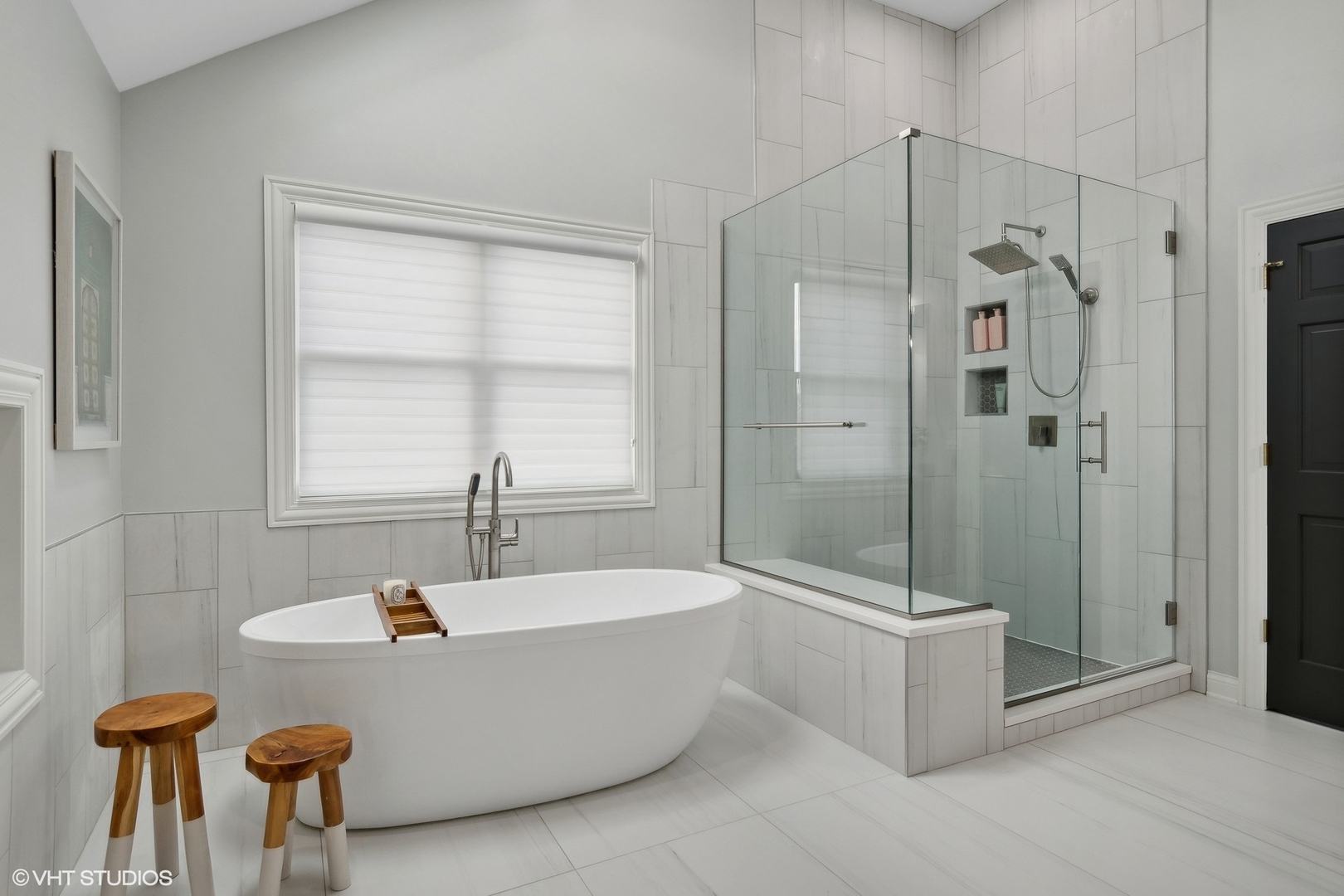 5N015 OAK HILL Drive