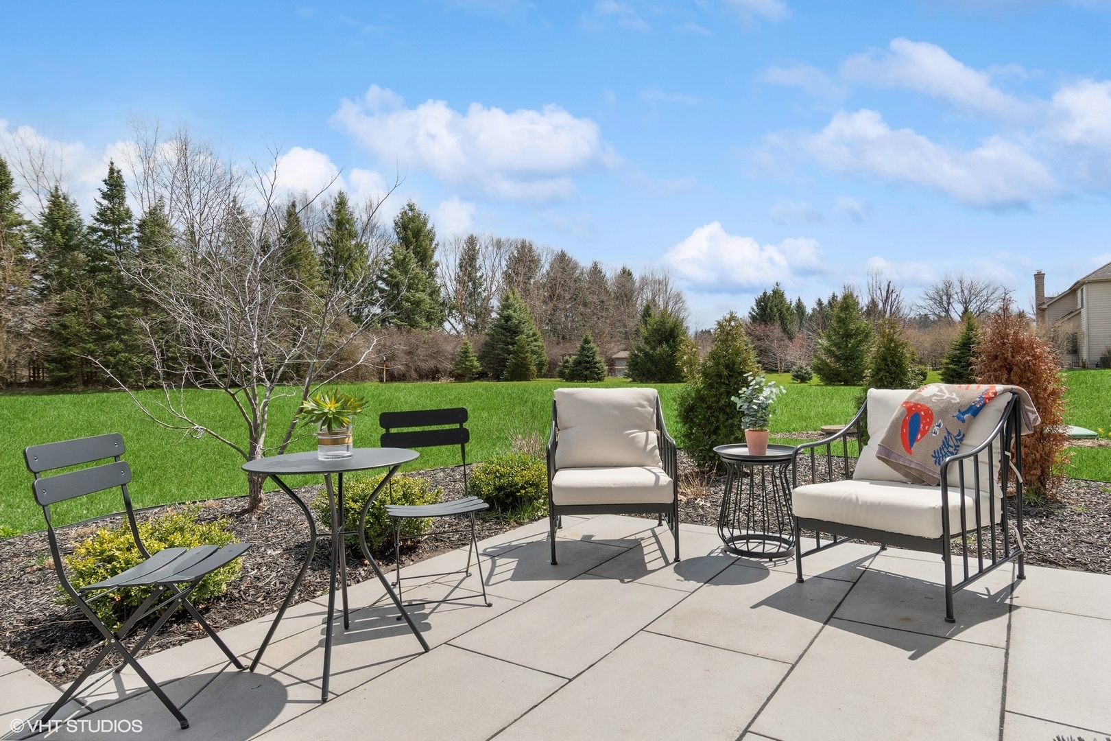 5N015 OAK HILL Drive