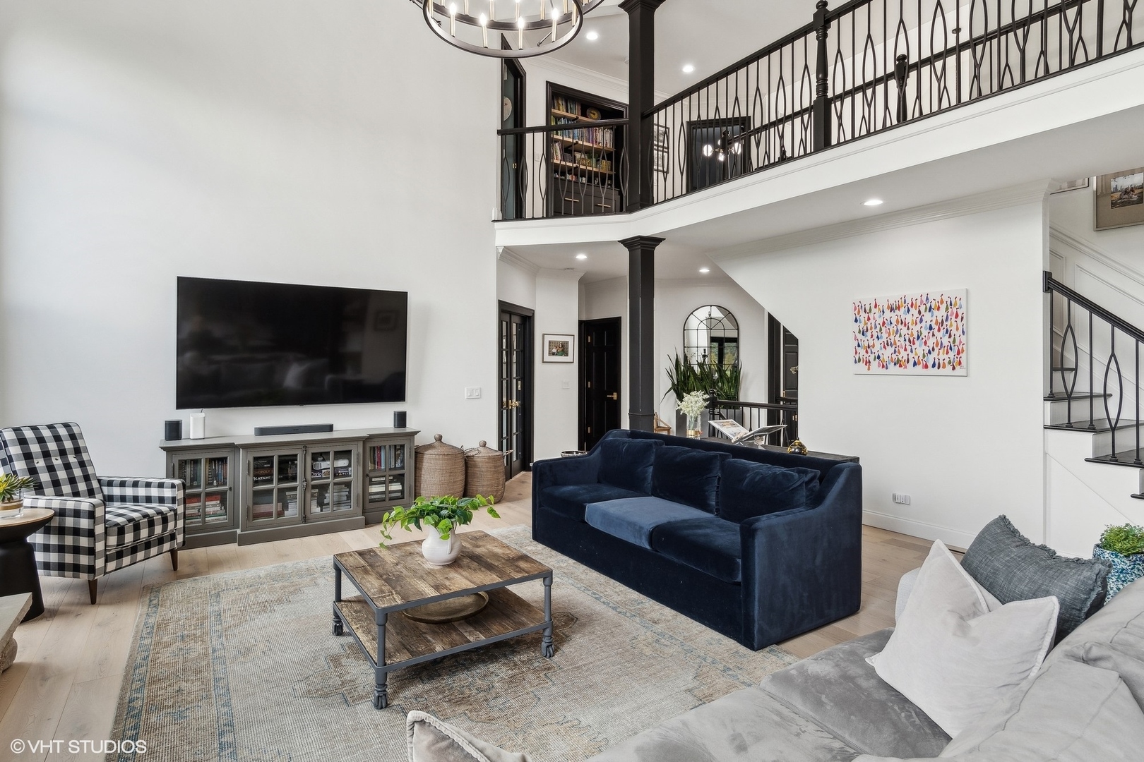 5N015 OAK HILL Drive