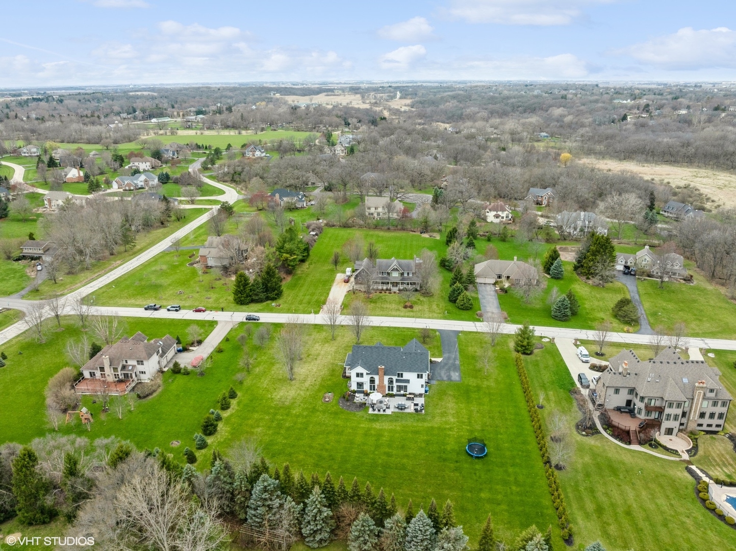 5N015 OAK HILL Drive