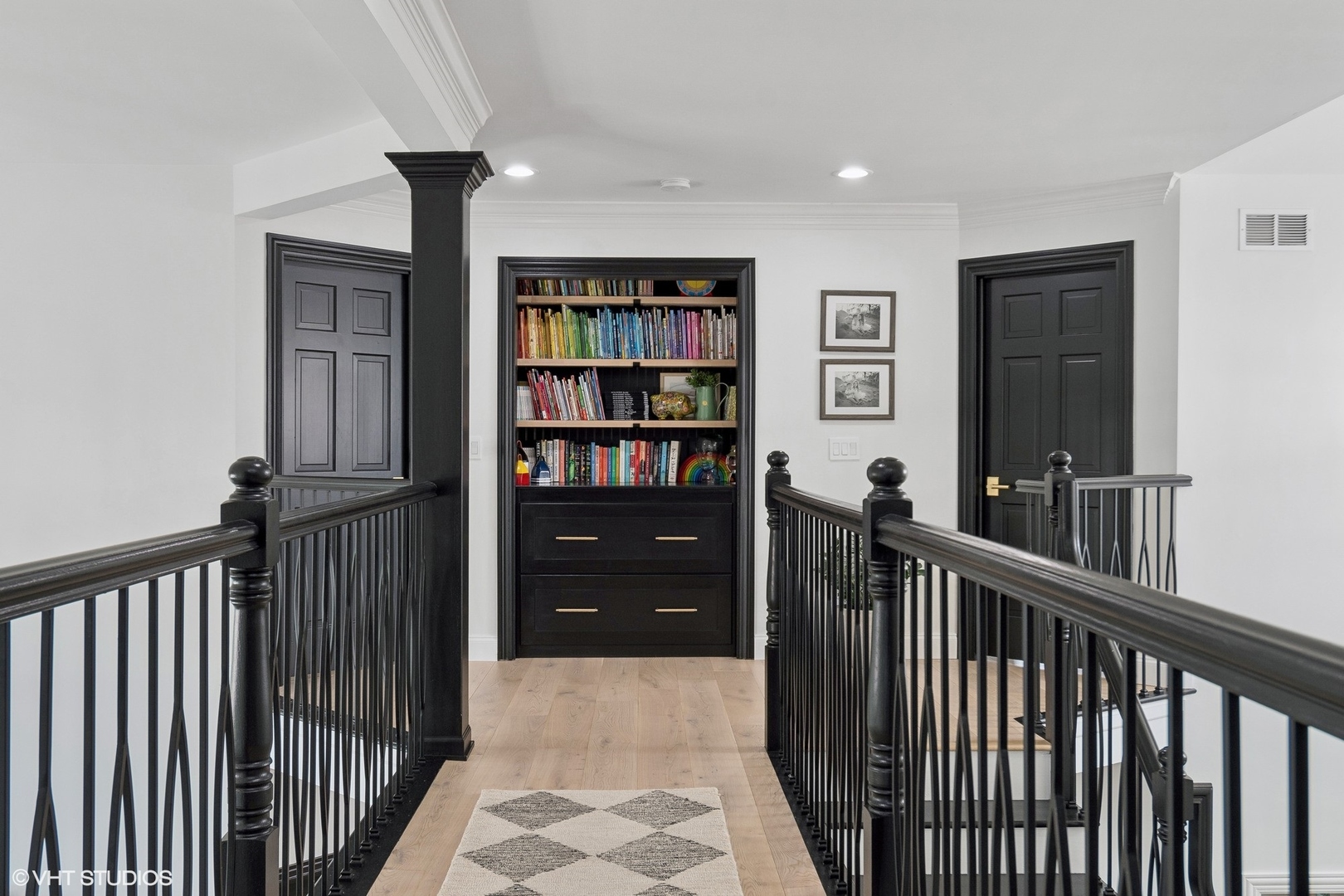 5N015 OAK HILL Drive