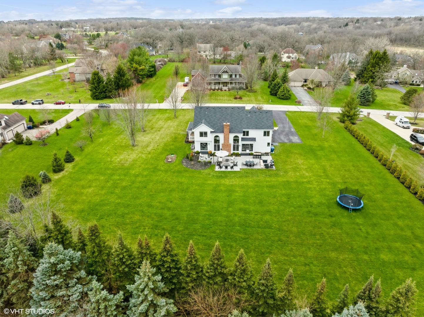 5N015 OAK HILL Drive