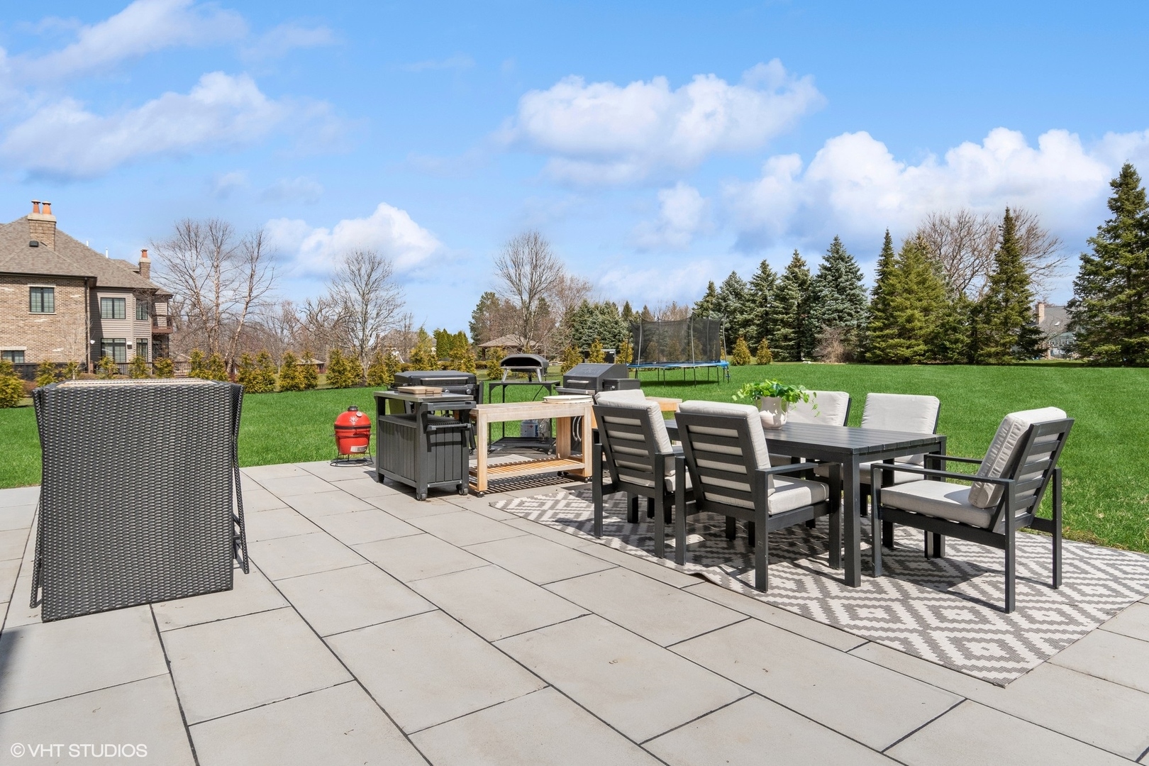 5N015 OAK HILL Drive