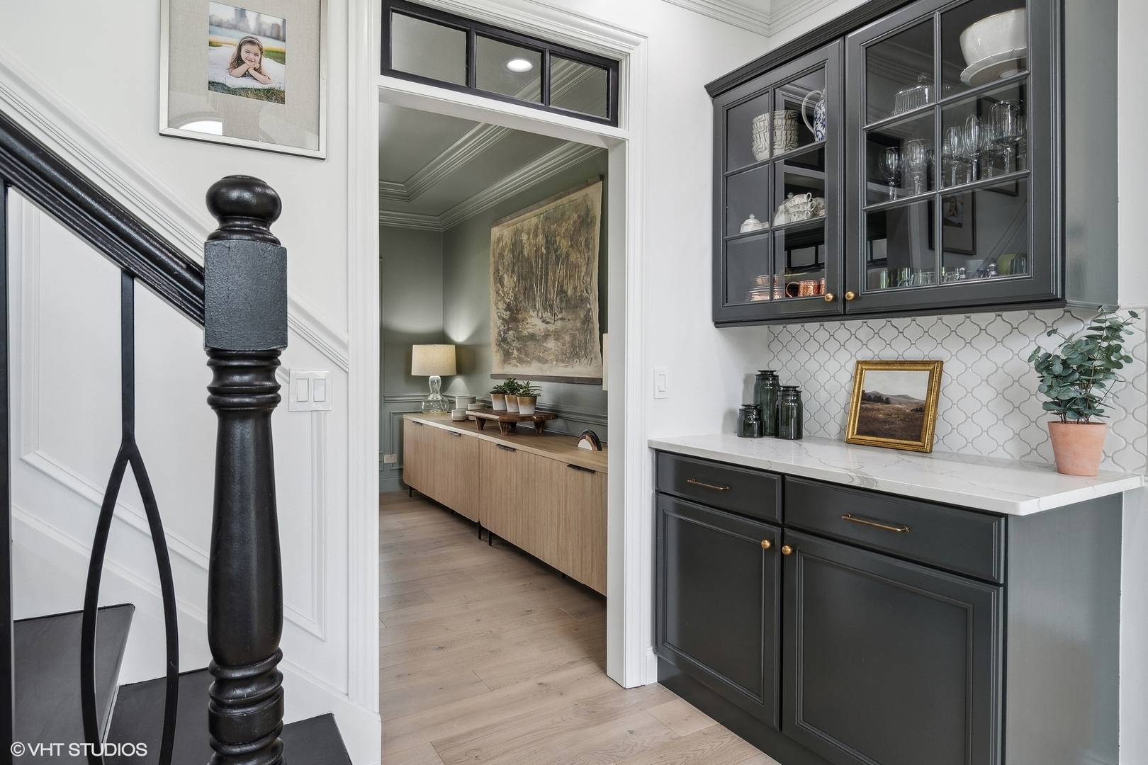 5N015 OAK HILL Drive