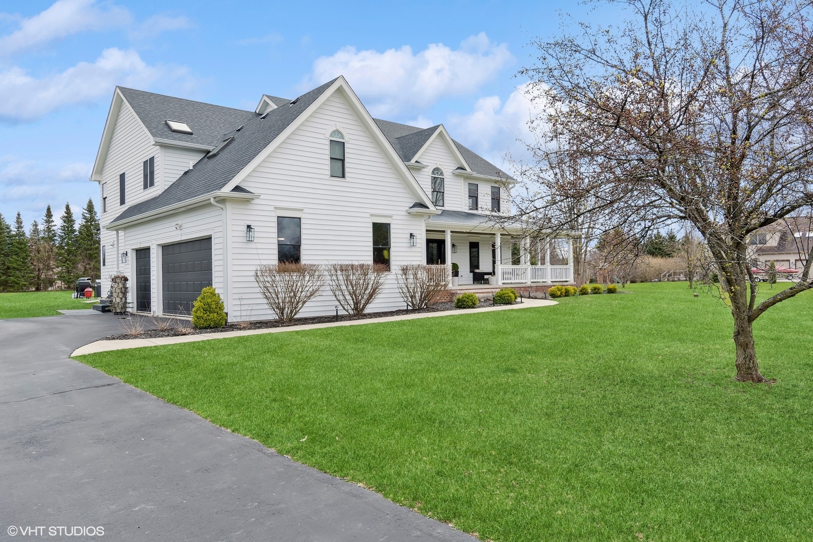 5N015 OAK HILL Drive