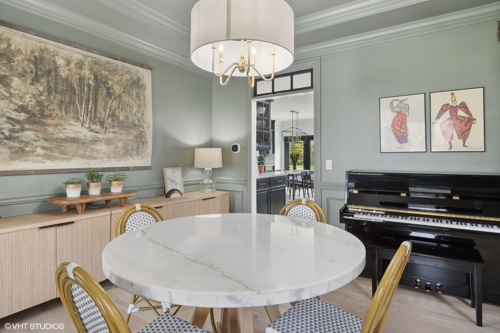 5N015 OAK HILL Drive